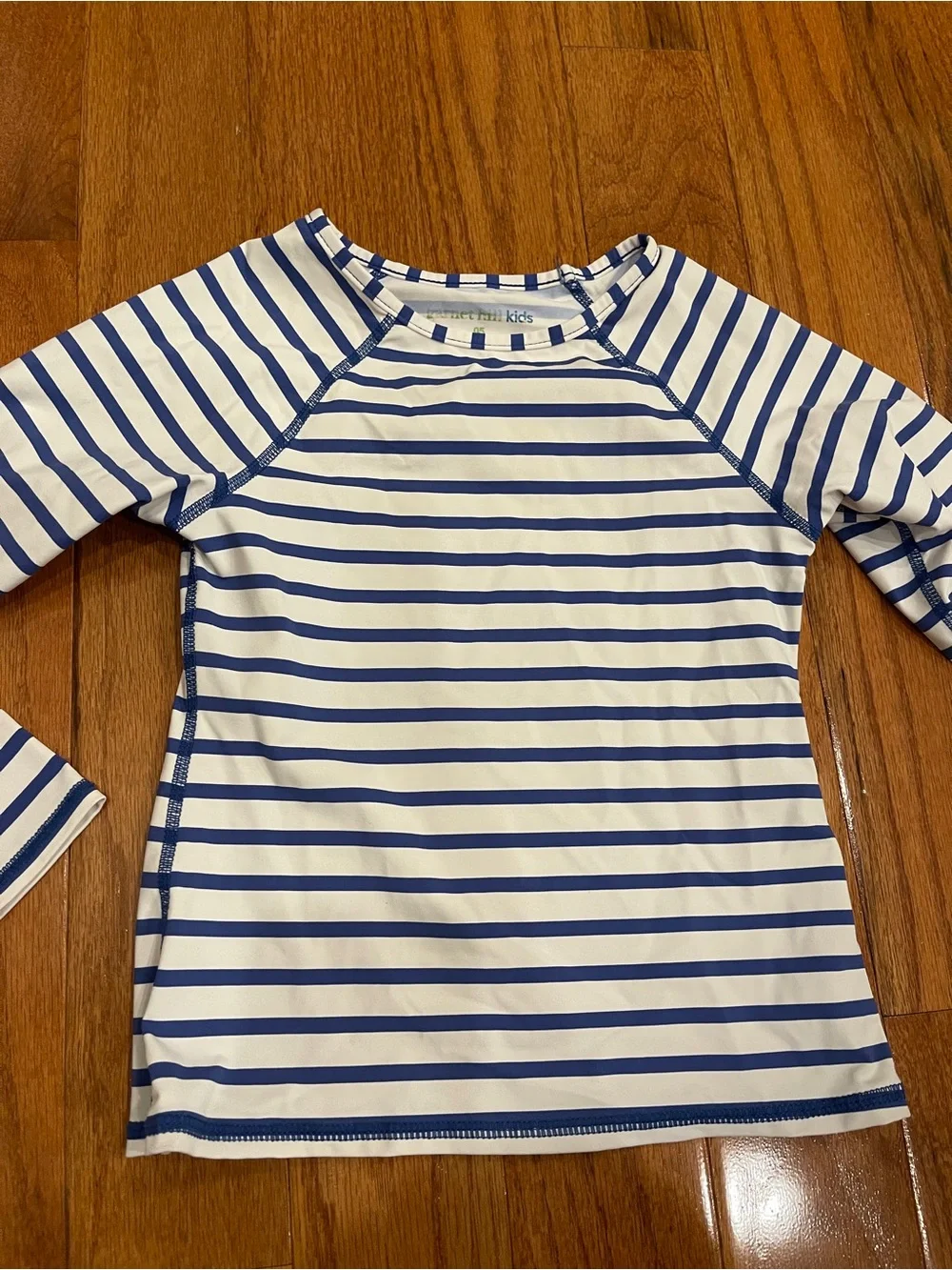 Garnet Hill Kids White Navy Blue Stripe Swim Rashguard Size 05